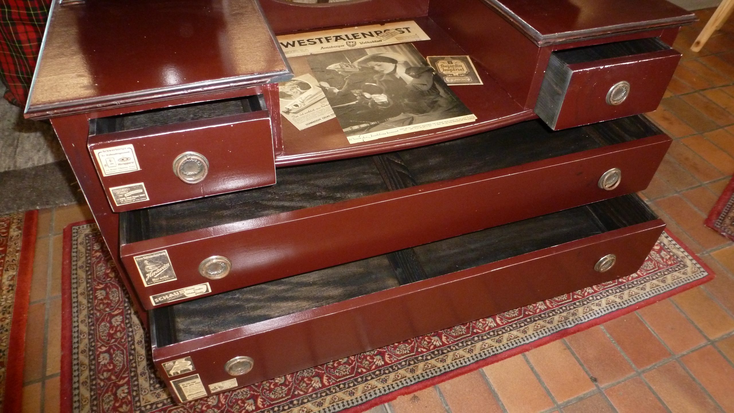 Frisierkommode – Bild 2