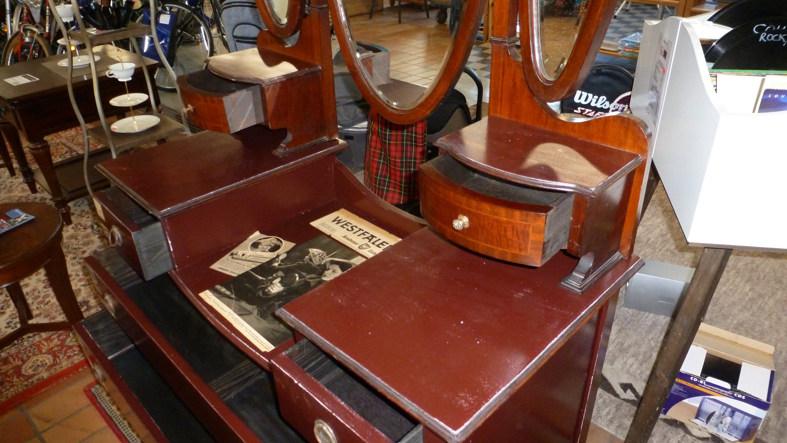 Frisierkommode – Bild 3