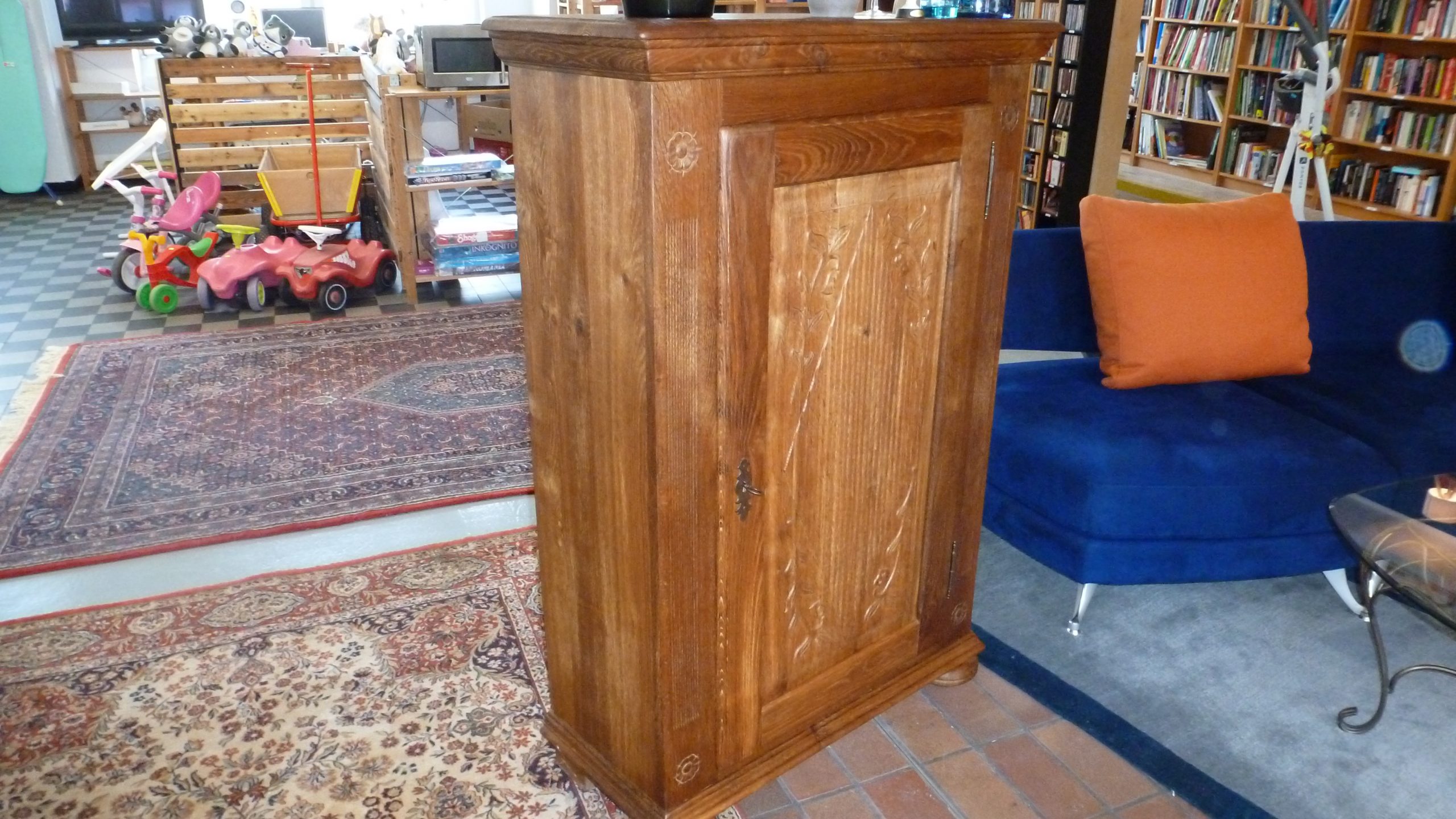 Kommoden-Schrank – Bild 3