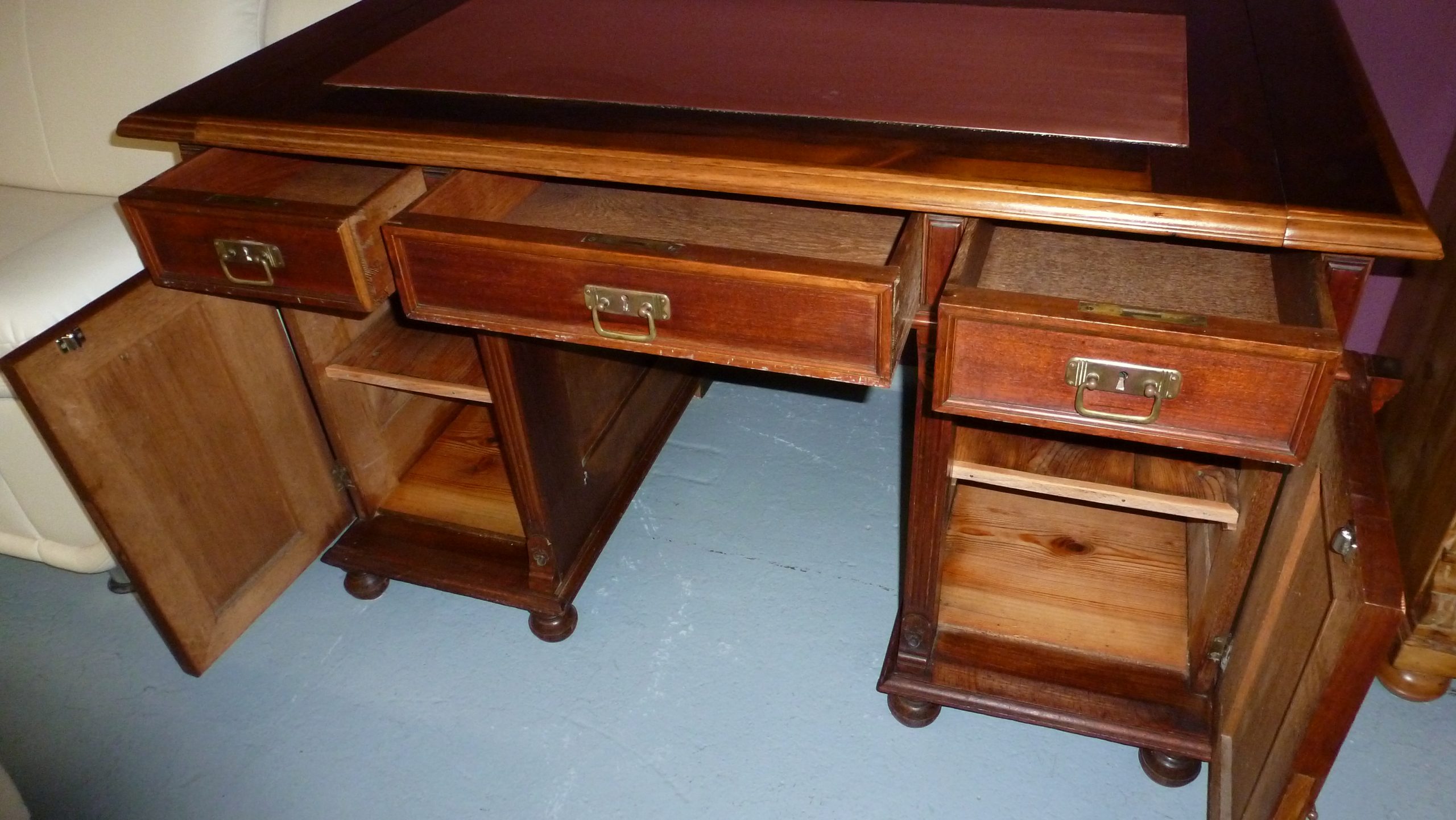 Schreibtisch "Kupferplatte" – Bild 3